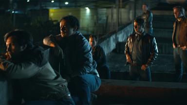 Narcos: México 2x5