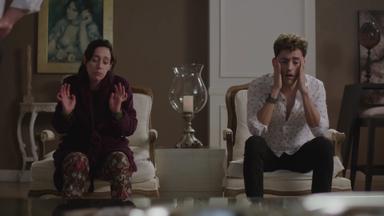 Club de Cuervos 3x2