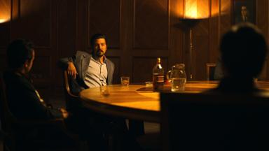 Narcos: México 2x10
