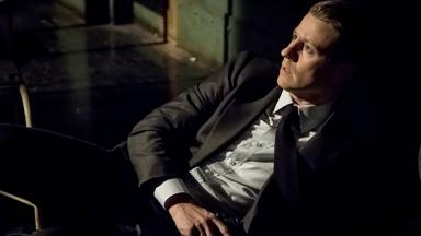 Gotham 4x2