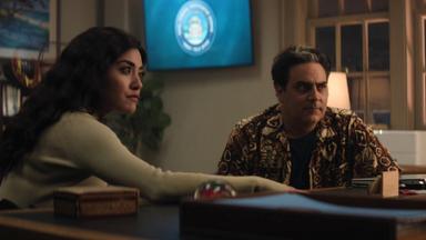 NCIS: Hawaiʻi 3x4