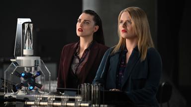 Supergirl 5x8