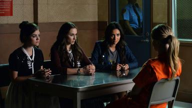 Lindas Mentirosas 5x22