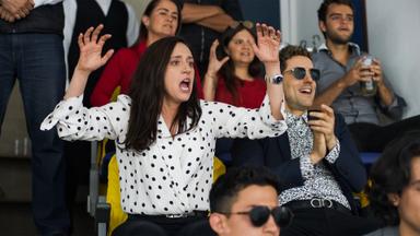 Club de Cuervos 4x1