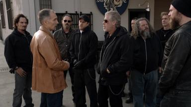 Sons of Anarchy 4x11
