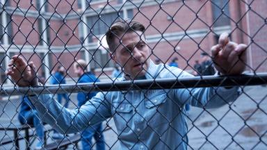 Gotham 2x16