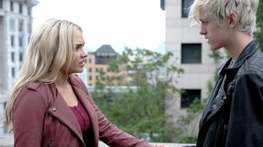 The Gifted: Los Elegidos 2x2