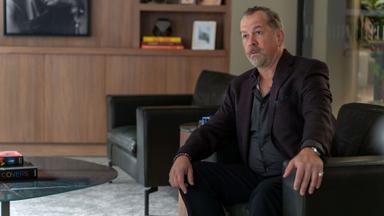 Billions 6x4