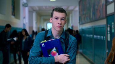 13 Reasons Why 3x4