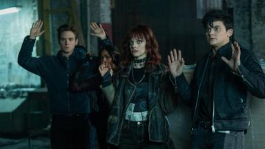 Gotham Knights 1x5