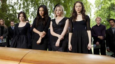 Lindas Mentirosas 2x5