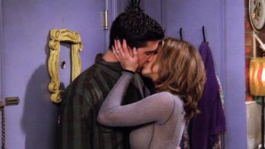 Friends 2x14